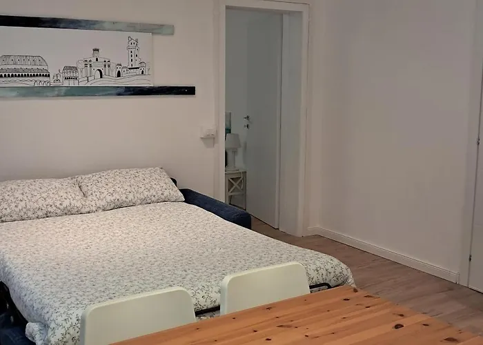 Apartment Casa Carlotta Al Portello, Vicino Al Centro E All'ospedale *